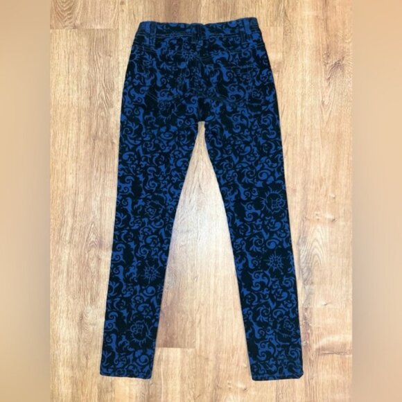 NWT ROMEO & JULIET COUTURE Skinny Navy Scroll Velvet Pants Pockets RJ29169 Sz 24 - Picture 3 of 14